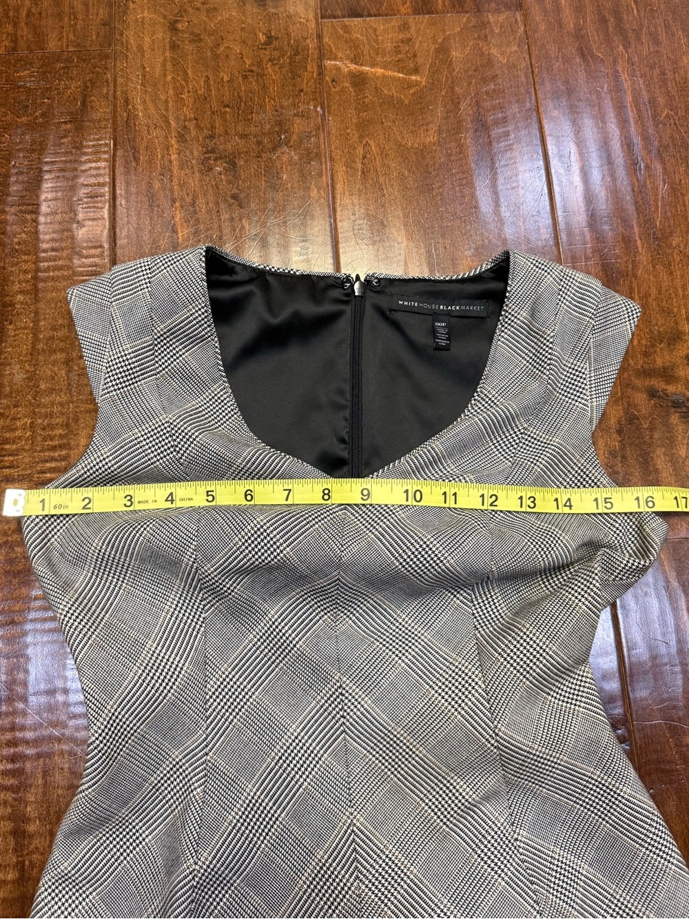 White House Black Market - Plaid Dress - Picture 3 of 10